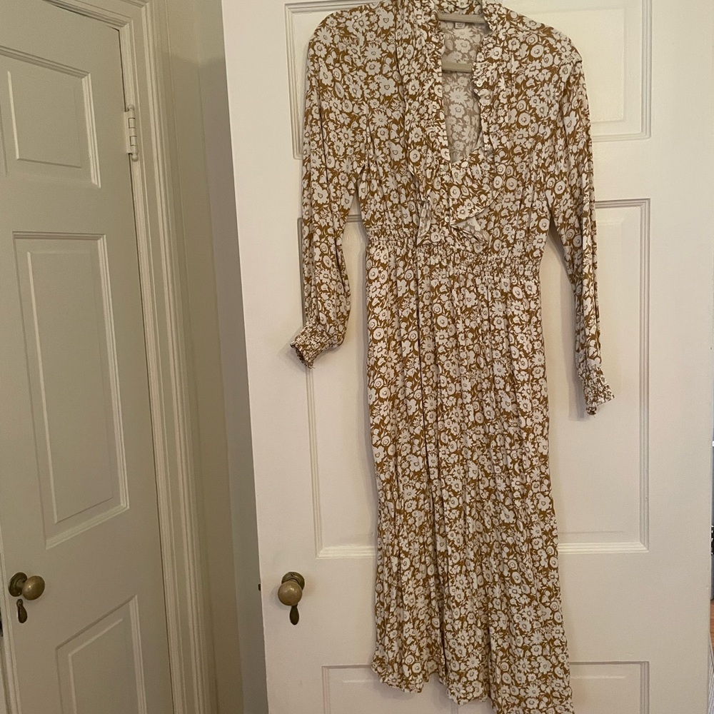Boden Daisy Pattern Long Sleeve Dress